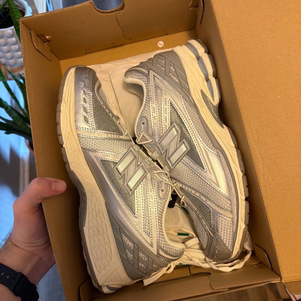 Men’s new balance x upthere 1906r  Athletic Sneakers
